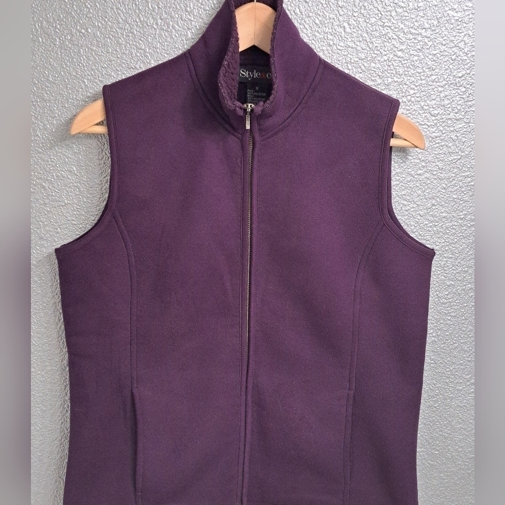 Style & Co. Deep Purple   Zip Up Vest    Size S